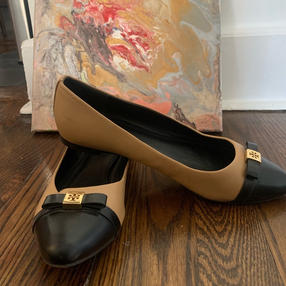 Tory Burch Hugo Ballet Flats (US 7.5M) - New!